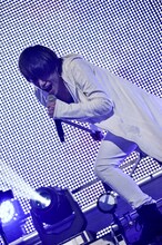 IKE（Vo）（撮影：田中聖太郎）