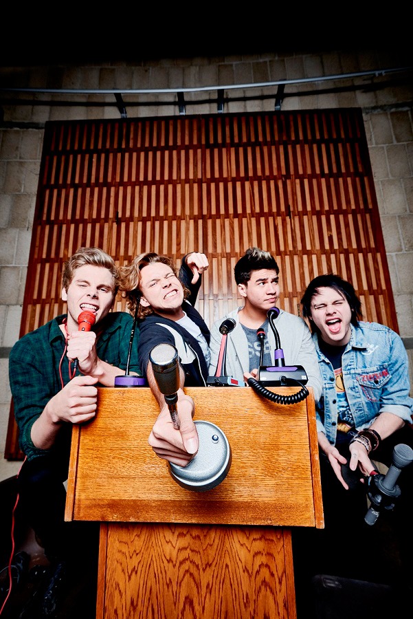 5 SECONDS OF SUMMER