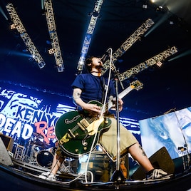 Ken Yokoyama「ステージを降りたくない」8年ぶり武道館で再会を約束