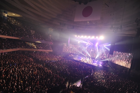 Ken Yokoyama「DEAD AT BUDOKAN RETURNS」の様子。（Photo by Yuji”本田本”Honda）