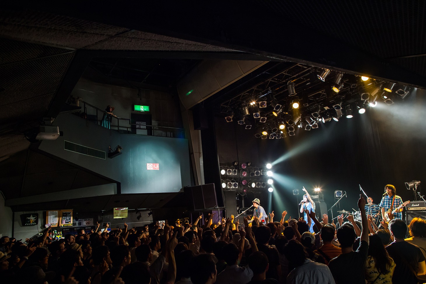 2015年8月にTSUTAYA O-WESTで行われた藤岡みなみ＆ザ・モローンズのワンマンライブの様子。（Photo by Yusuke Katsunaga）