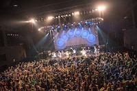 Little Glee Monster「リトグリ 春のZeppツアー2016 ～Colorful Monster～」愛知・Zepp Nagoya公演の様子。（写真提供：Sony Music Records）