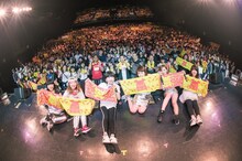 Little Glee Monster「リトグリ 春のZeppツアー2016 ～Colorful Monster～」愛知・Zepp Nagoya公演の様子。（写真提供：Sony Music Records）
