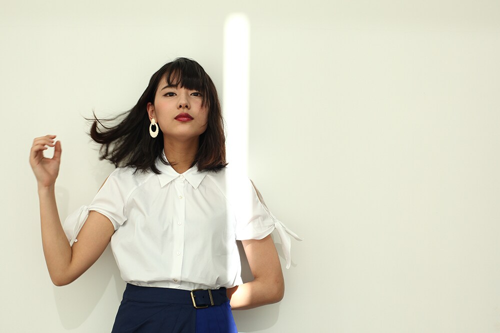 沖ちづる「二十歳のあなたへ」ライブ映像、期間限定でフル公開