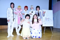 おかずクラブ（前列）と、アルスマグナ。