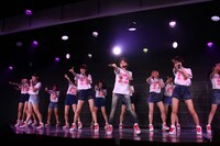 新潟・NGT48劇場での「ミュージャック」のロケの様子。（写真提供：関西テレビ）