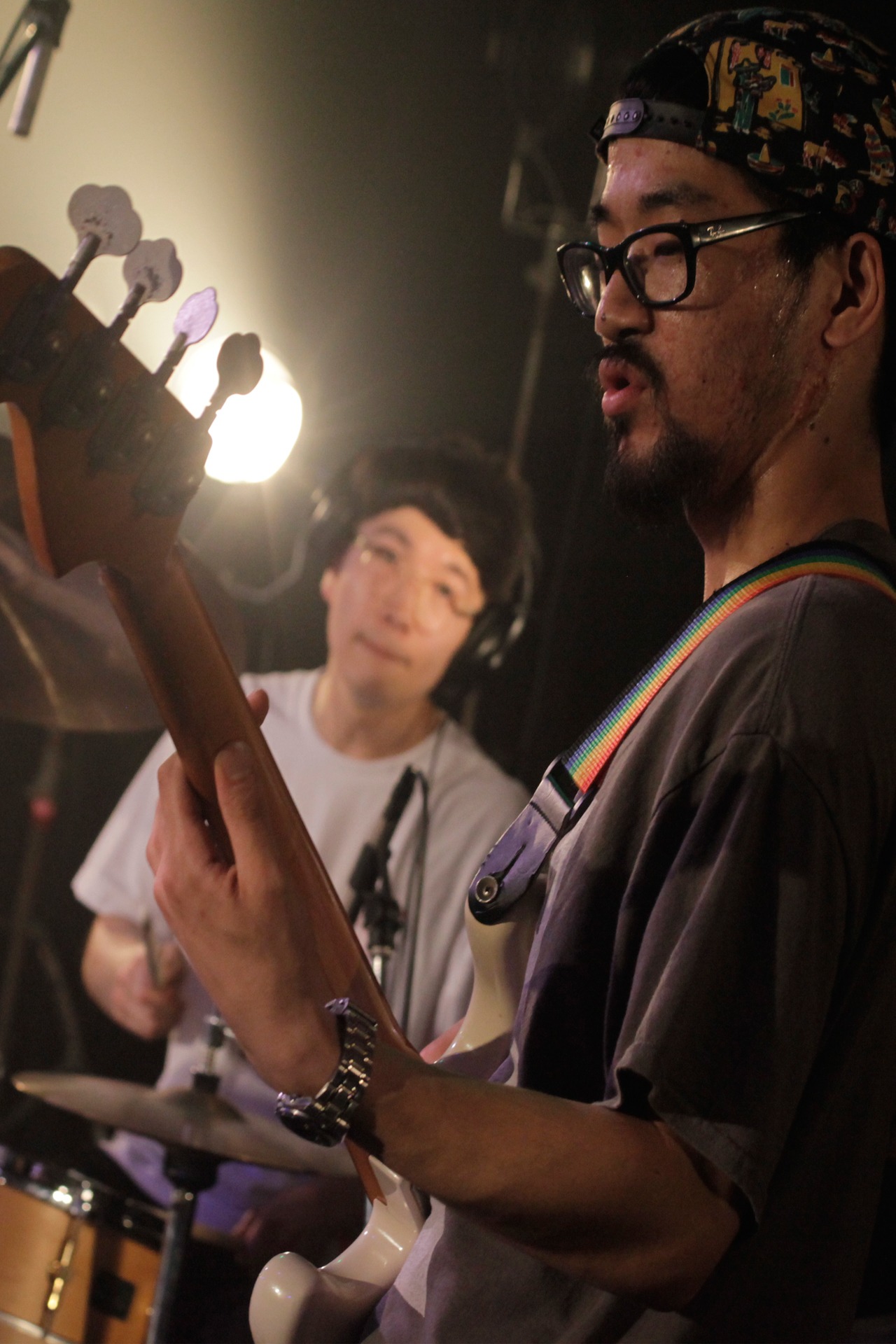 左から浜公氣、DaBass。（撮影：塚本弦汰）
