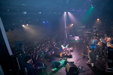 「どついたるねんジャパンツアーファイナル」の様子。（撮影：塚本弦汰）