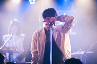 牧野純平（Vo）（撮影：永峰拓也）