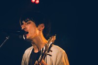 牧野純平（Vo）（撮影：永峰拓也）