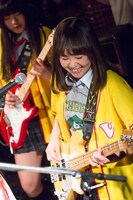 しのぶ（B）（提供：ポニーキャニオン）