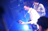 sumika「Re:Birth Tour」東京・LIQUIDROOM公演の様子。（撮影：後藤壮太郎）