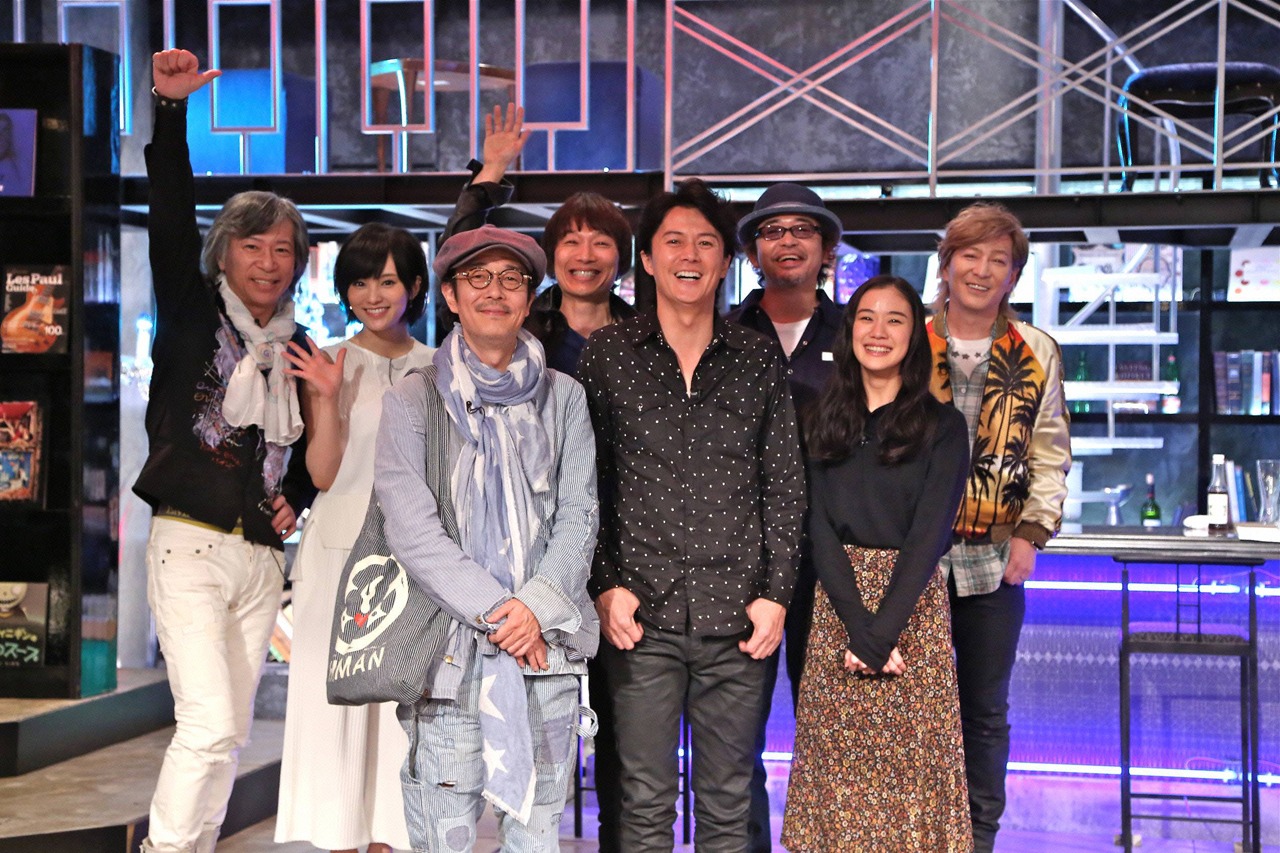 前列左からリリー・フランキー、福山雅治、蒼井優、後列左から三沢またろう、山本彩、宮田和弥、奥田民生、小室哲哉。 (c)フジテレビ