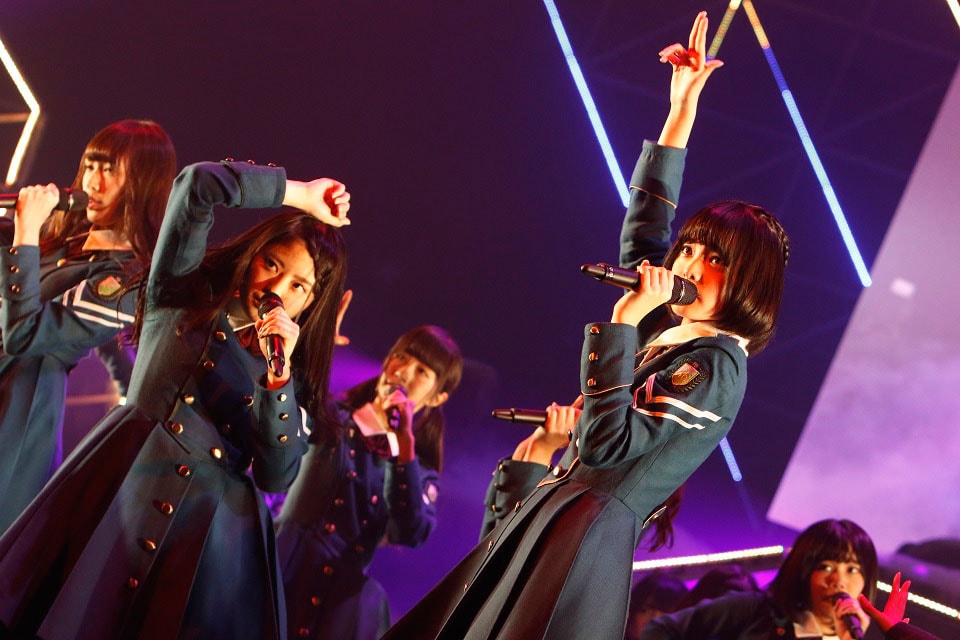 欅坂46が初単独公演、国際フォーラム5000人前にデビュー作全曲