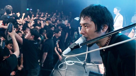 「Crossroad」のワンシーン。(c)テレビ東京