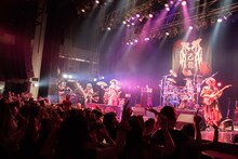 己龍全国単独巡業「彩 霞 蓋 世」CLUB CITTA'公演の様子。（写真提供：B.P.RECORDS）