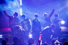 超特急（撮影：米山三郎[SignaL]）