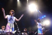 「バニラビーンズ ワンマンライブvol.9 ~Say Goodbye?さよならなんて云えないよ~」アンコールの様子。