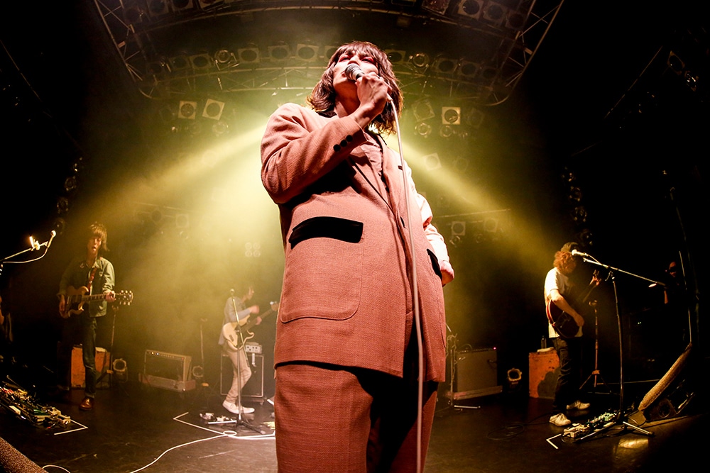 ドレスコーズ「the dresscodes R.I.P. TOUR」神奈川・Yokohama Bay Hall公演の様子。（Photo by HAJIME KAMIIISAKA）