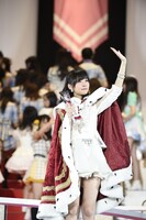 2015年の「選抜総選挙」で1位を獲得した指原莉乃。(c)AKS