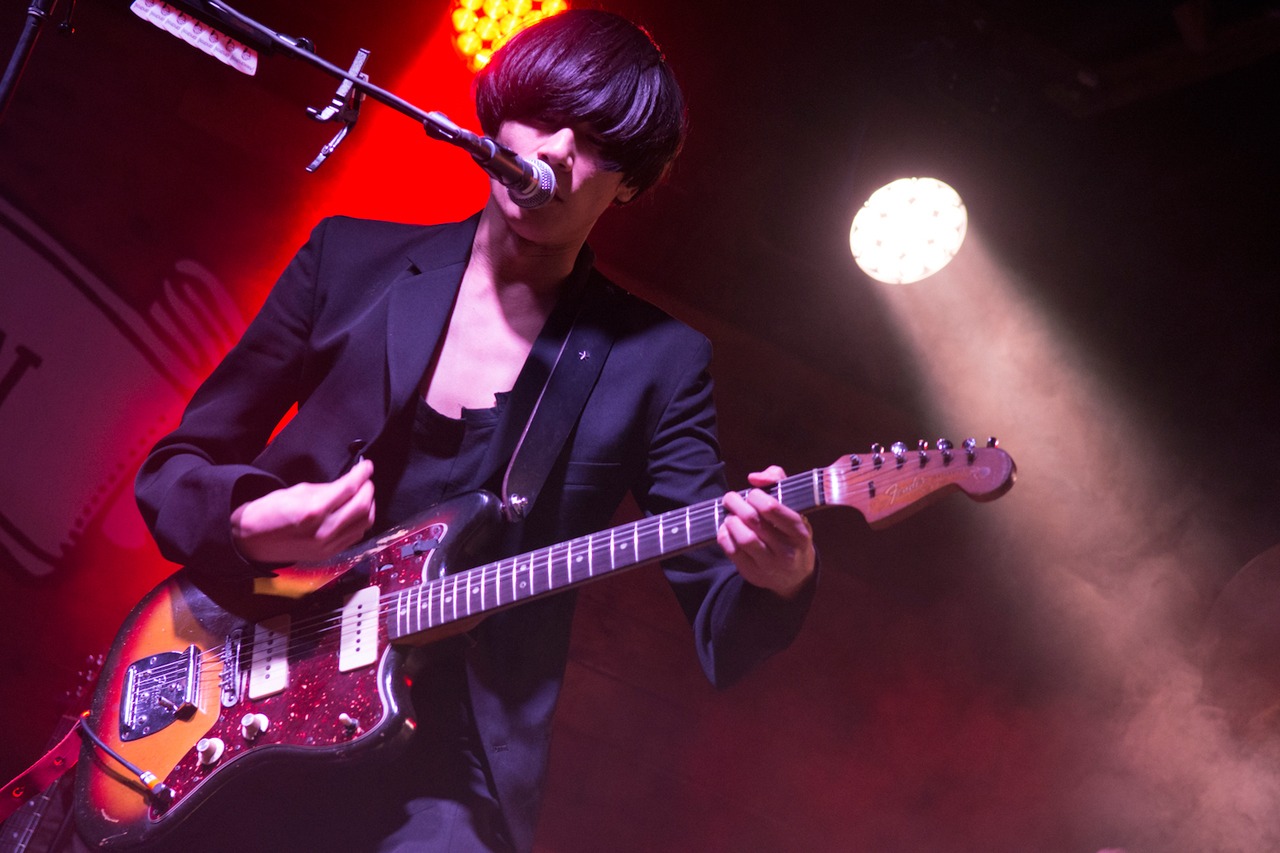 川上洋平（Vo, G）（Photo by Abbey Raymonde）