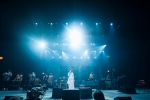 「住宅情報館 presents Every Little Thing 20th Anniversary Best Hit Tour 2015-2016～Tabitabi～」東京公演の様子。