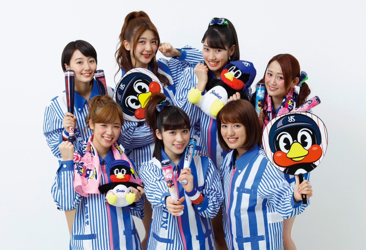 「ローソン公認つばめ女子」に就任したアップアップガールズ（仮）。