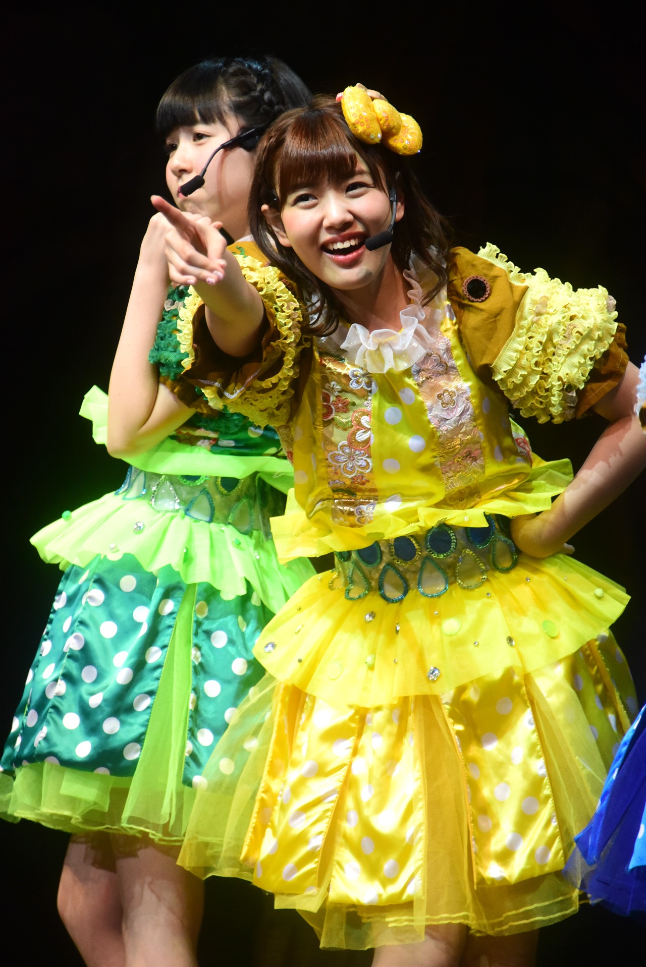 左から緒方真優、田尻あやめ。