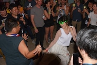 水曜日のカンパネラのライブの様子。