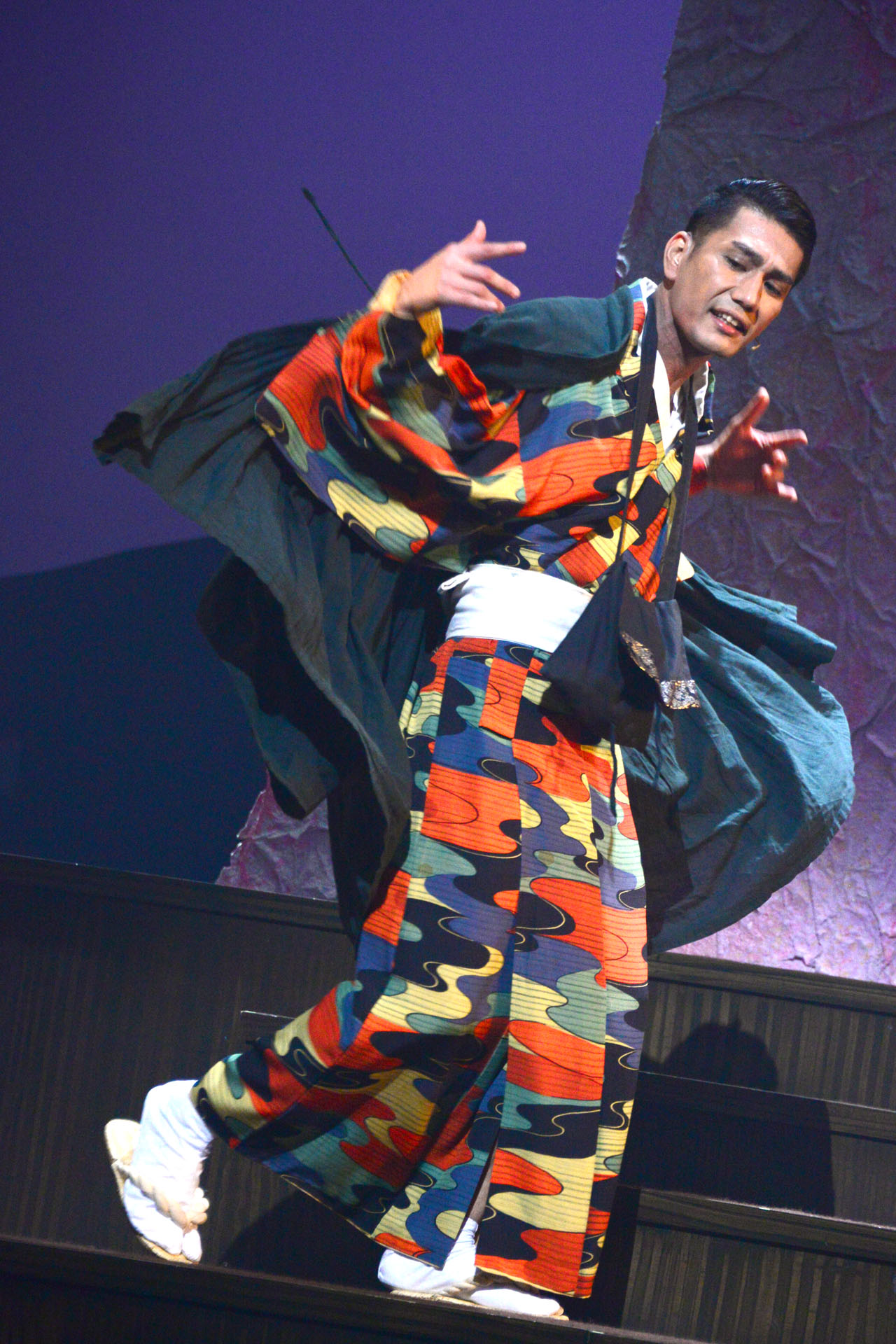 AKLO
