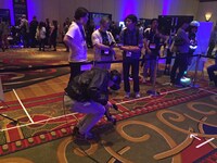 KDDIによるVR体験ブースの様子。