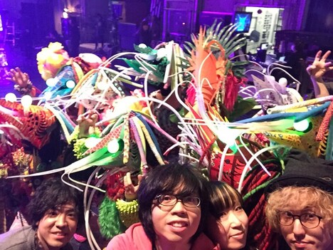 溺れたエビの検死報告書とWHITE ASH。