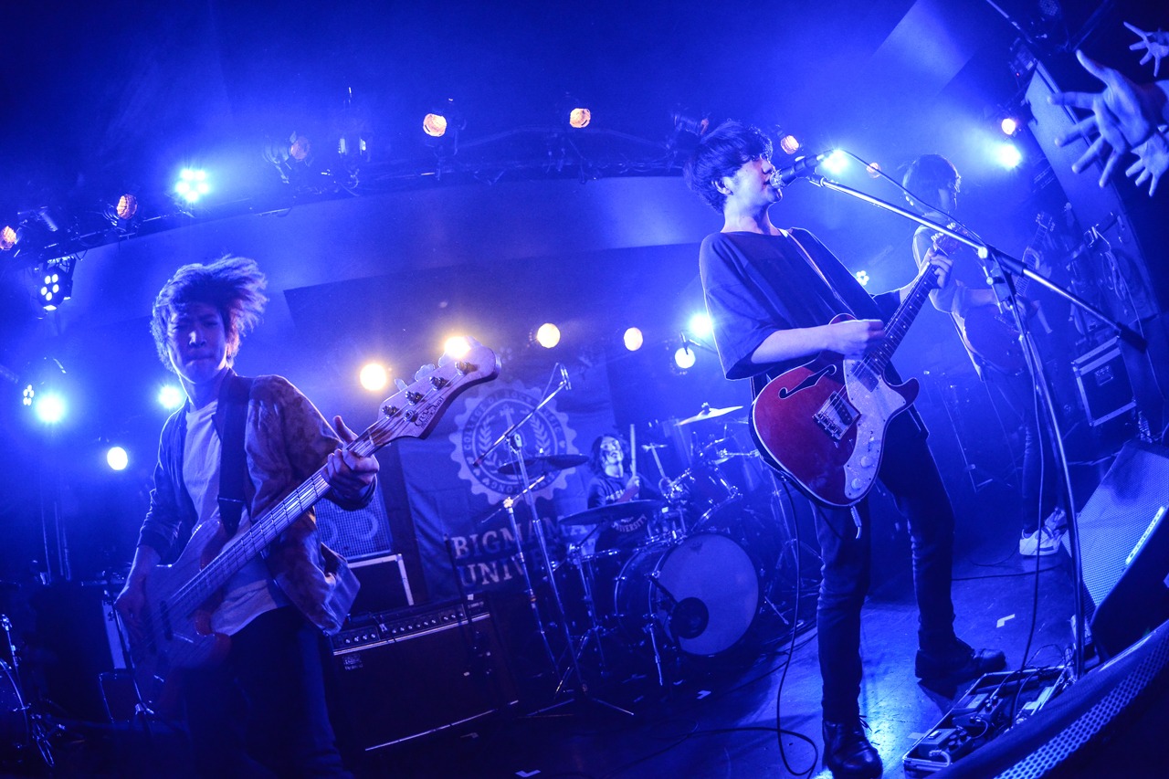 Shout it Out（Photo by AZUSA TAKADA）