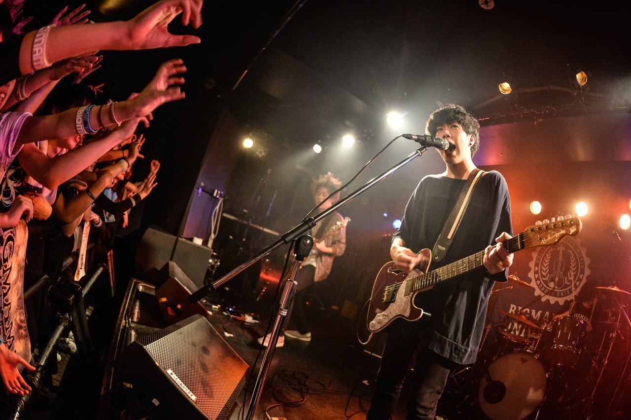 Shout it Out（Photo by AZUSA TAKADA）