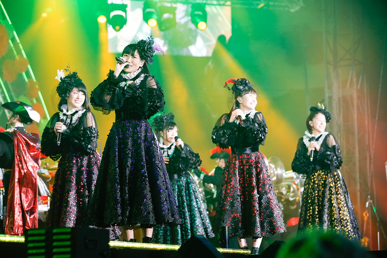 ももいろクローバーZ（Photo by YOSUKE KAMIYAMA）