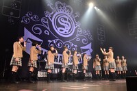 さくら学院「The Road to Graduation 2015 ～放課後アンソロジー レッツ スタンディング～」の様子。