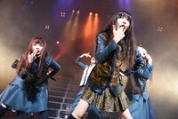 BiSH「BiSH IDOL SWINDLE TOUR」東京・ステラボール公演の様子。