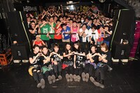 「PiiiiiiiN 3カ月連続出張定期公演 ～Road to Zepp DiverCity～」名古屋公演の様子。