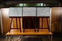 出演3バンドからの卒業生へのメッセージ。