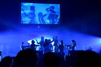 「The Road to Graduation 2015 Final ～さくら学院 2015年度 卒業～」の様子。