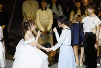 「桜の木になろう」披露時の様子。