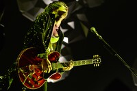 白井眞輝（G / [Alexandros]）