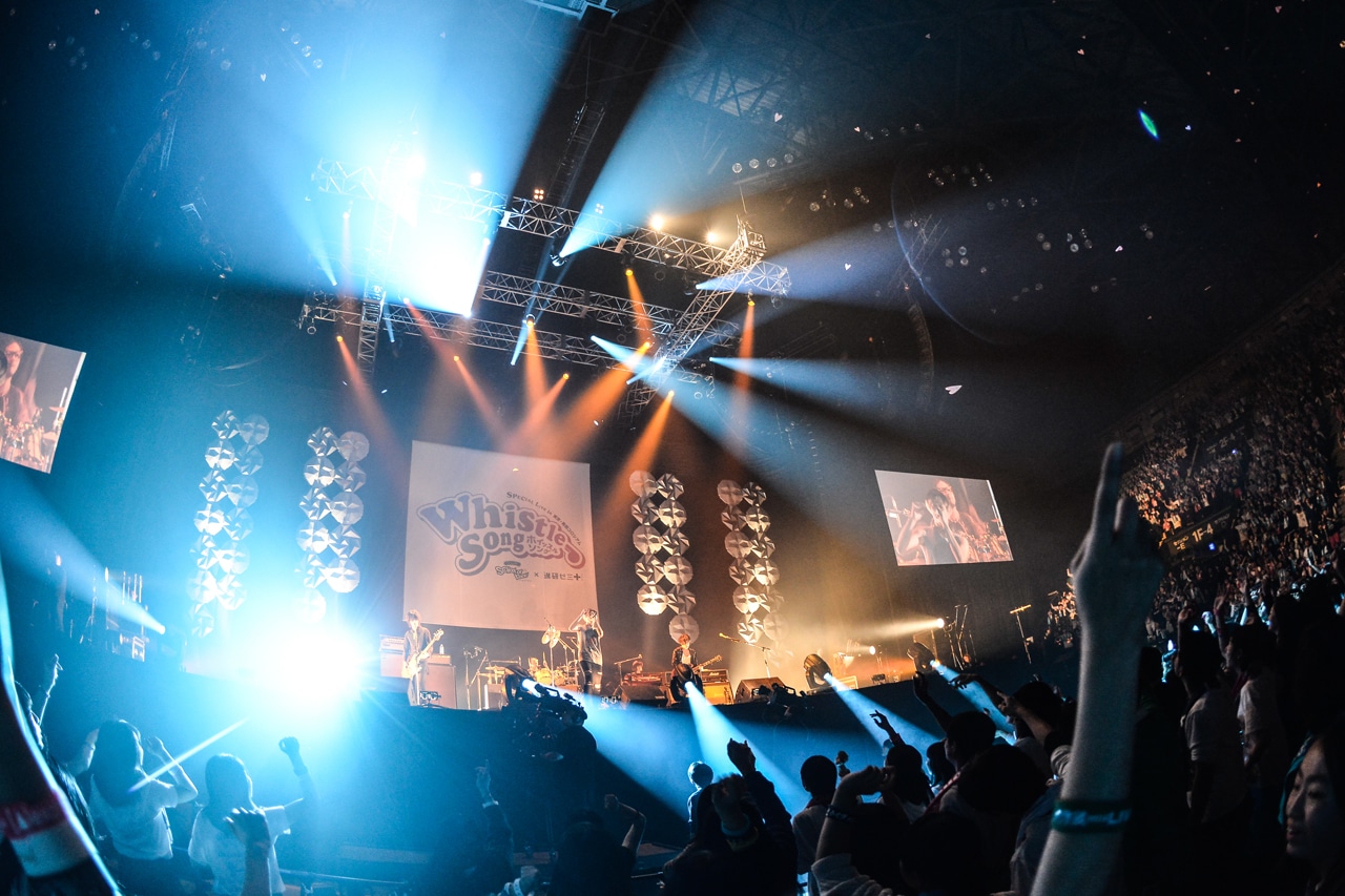 [Alexandros]のライブの様子。