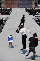 「第1回AKB48グループ東西対抗歌合戦」の様子。