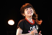 牧野由依「Yui Makino 30 Selection」の様子。