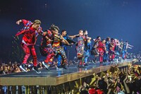 EXILEのライブの様子。（写真提供：エイベックス・ミュージック・クリエイティヴ）