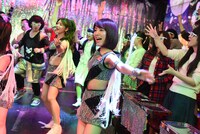 「パーリーピーポーエイリアン」MV撮影の様子。