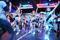 「パーリーピーポーエイリアン」MV撮影の様子。