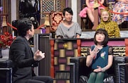 「有吉反省会」反省人の平松愛理(右)。 (c)日本テレビ