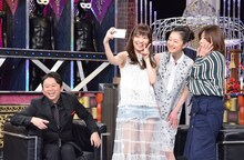 左から有吉弘行、指原莉乃（HKT48）、遠山景織子、大久保佳代子。 (c)日本テレビ